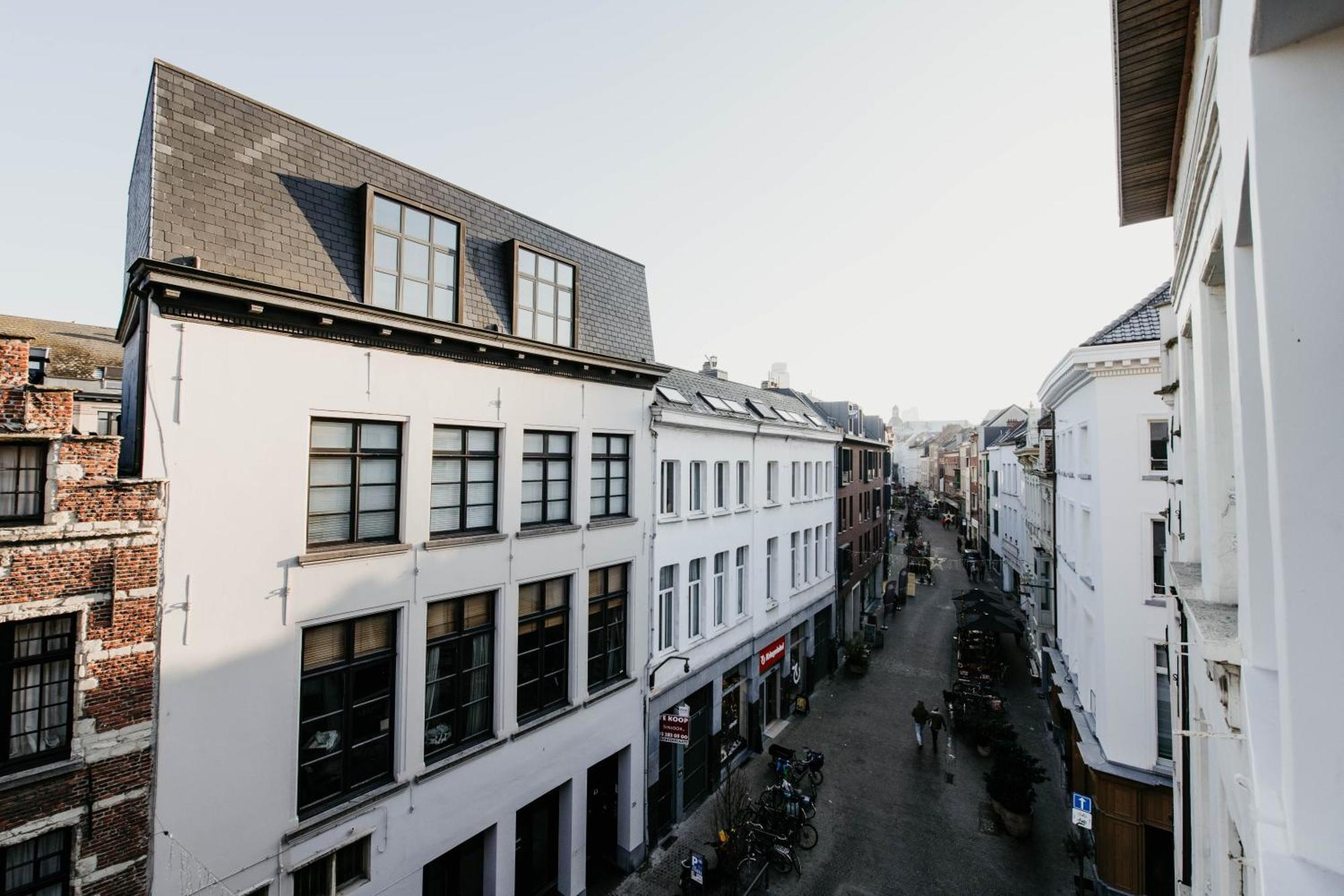 Gorgeous Duplex Apartment In Old City Centre Antwerp Exterior photo
